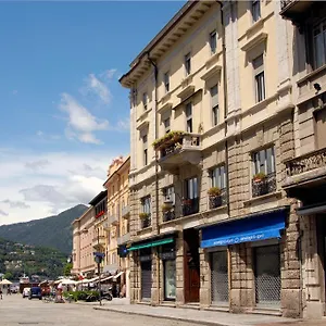 Residenza Cavour Pensión